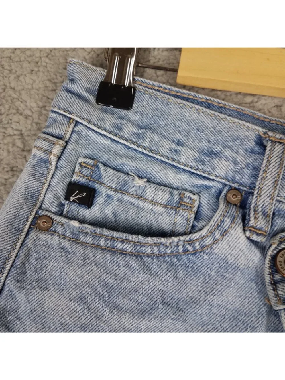 Kancan Hailey Cross Over Jean Shorts Women's Large High Rise Cut-Offs 2.5